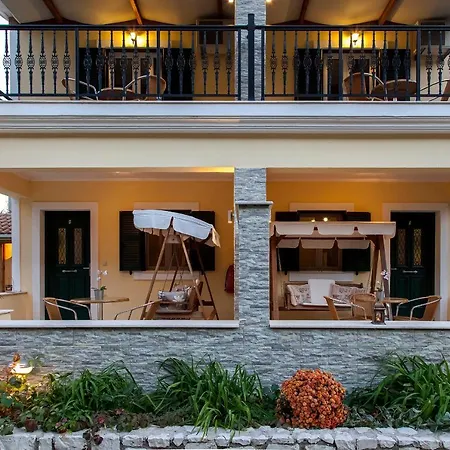 アパート Azalea *