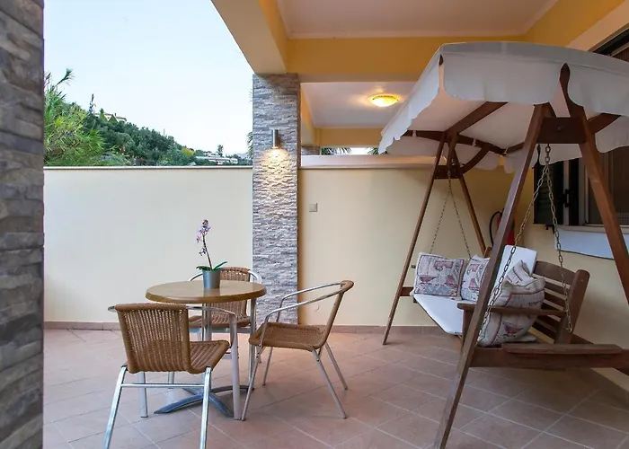 Azalea Apartment Vasiliki