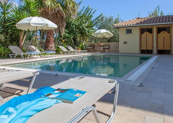 Apartment Azalea Vasiliki